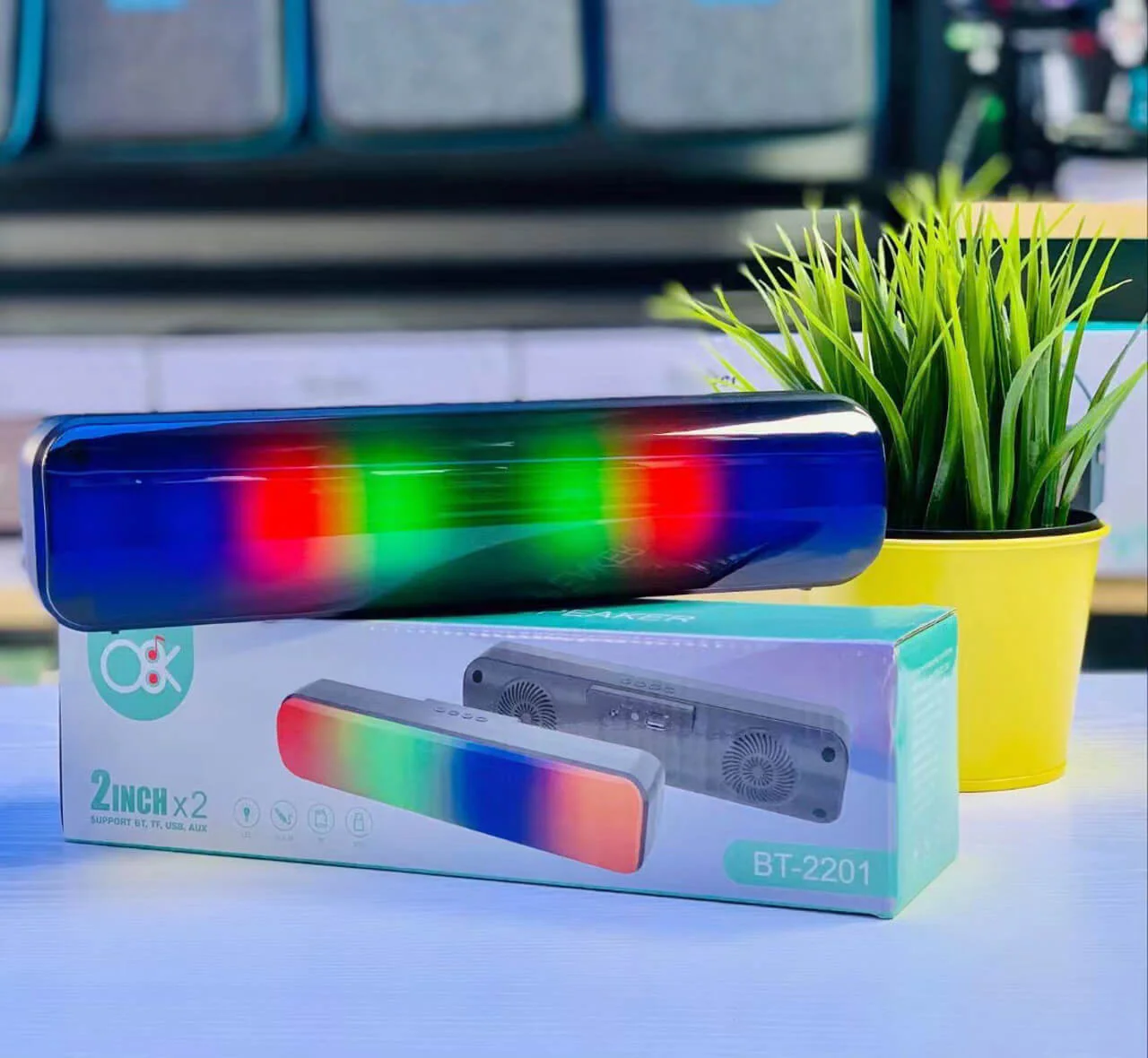 Parlante Bluetooth Luces Rectangular - Image 5